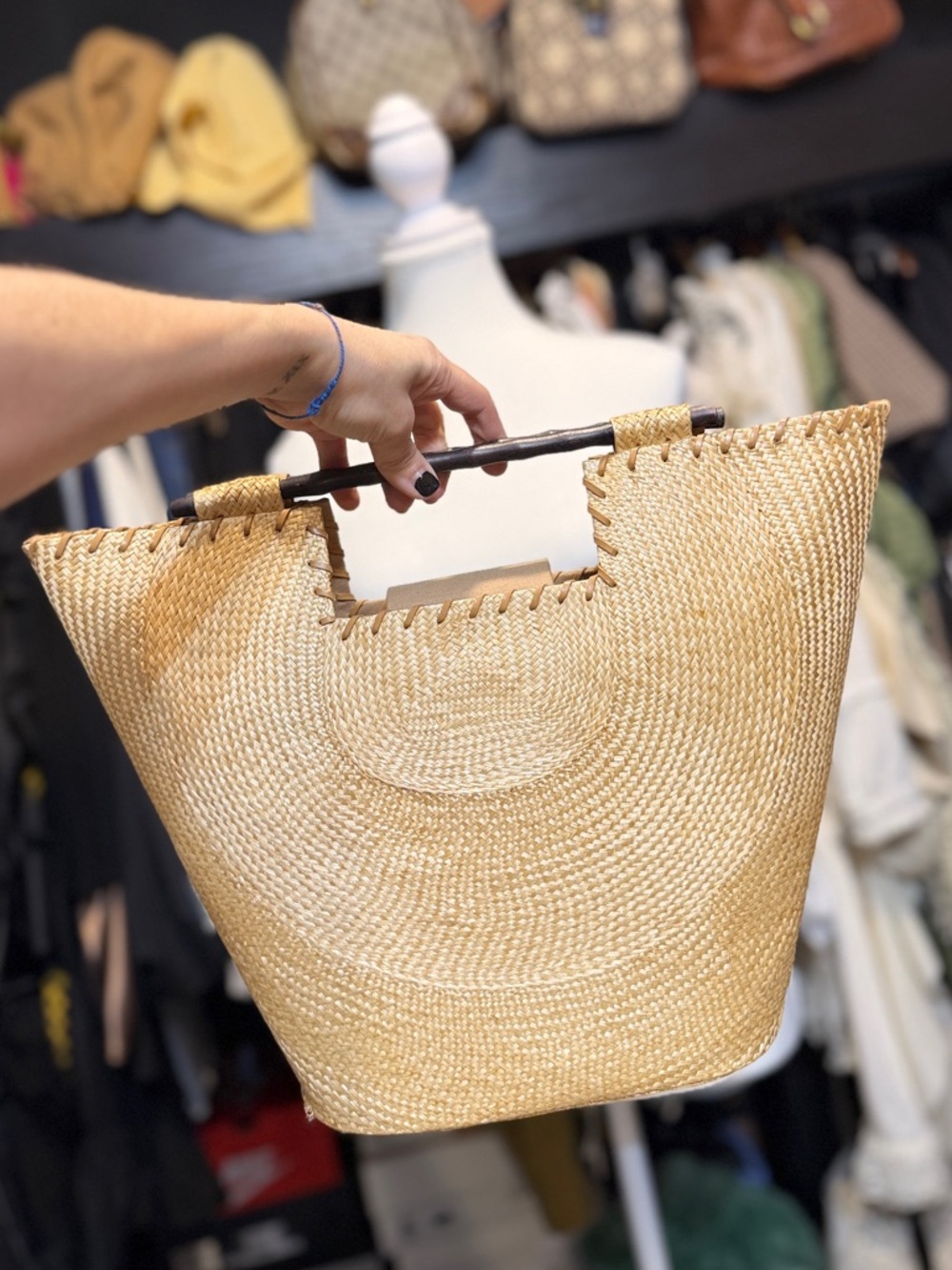 Handwoven Straw Tote Bag with Wooden Handles - Picture 3 of 9